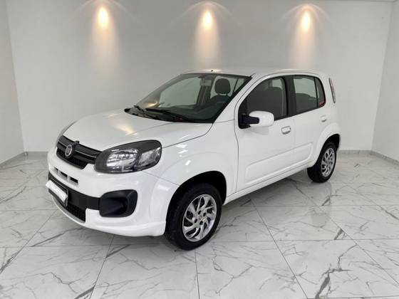 FIAT UNO 1.0 FIRE FLEX ATTRACTIVE MANUAL FIAT UNO 1.0 FIRE FLEX ATTRACTIVE MANUAL